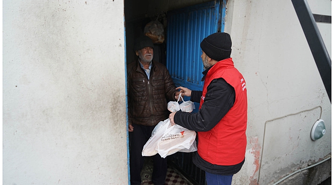 YADES PERSONELLERİ ULU ÇINARLAR İÇİN SAHADA