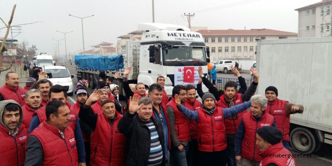 BAYIRBUCAK TÜRKMENLERİNE 40 TIR YARDIMc