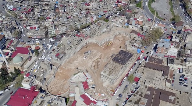 ÇOK KATLI OTOPARK HIZLA İLERLİYOR