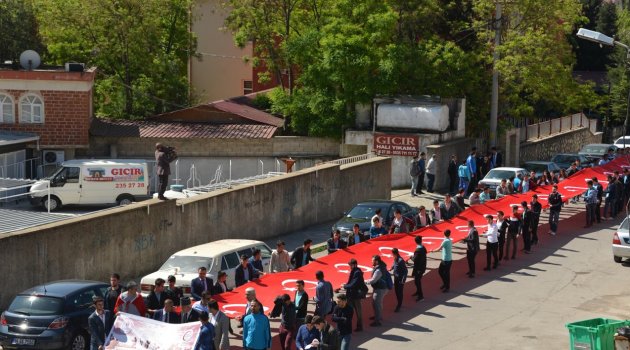 GENÇLERDEN 57. ALAYA VEFA YÜRÜYÜŞÜ