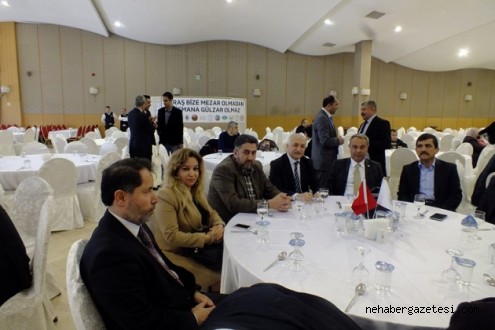 İstanbul'da Yaşayan Andırın ve Kahramanmaraşlılar Tirşik Yiyip, Cemile Sönmez Dinlediler