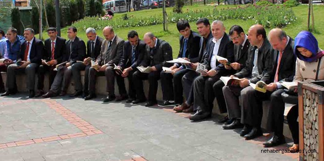 Kahramanmaraş Büyükşehir Belediyesi Kütüphaneler Haftasında Kitap Okuma Etkinliği Düzenliyor