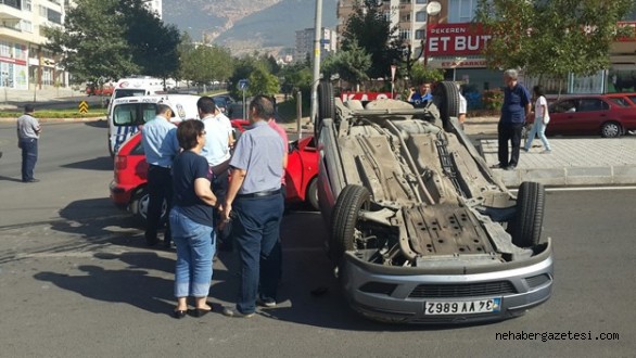 KAHRAMANMARAŞ TA TRAFİK KAZASI SONUCUNDA 2 BAYAN SÜRÜCÜ YARALI