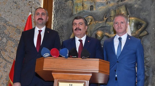 Sağlık Bakanı Fahrettin Koca Gaziantep'te