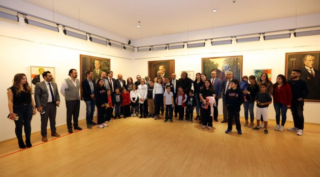 SANKO SANAT GALERİSİ'NDE ATATÜRK RESİMLERİ SERGİSİ AÇILDI