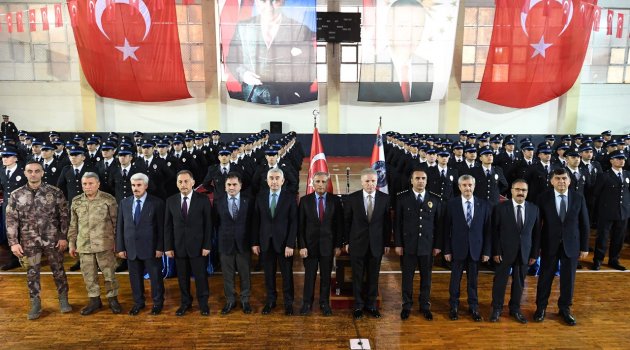 Vali Gül, "Türk Polisi, Cumhuriyetimizin en köklü teşkilatlarından biri"