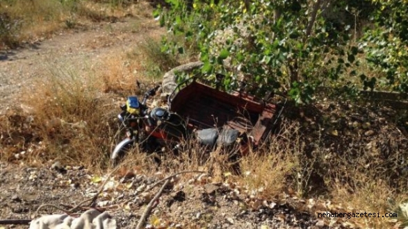 Yolcu Minibüsünün Çarptığı Kasksız Motosikletli Öldü